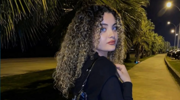 İstanbul’da evinde ölü bulunan üniversite öğrencisi Helin Uçar son yolculuğuna uğurlandı