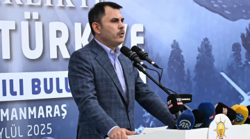 Bakan Kurum: Üç depremzede kardeşimizden ikisi yeni yuvasına kavuştu