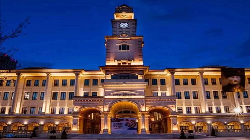 Büyükçekmece Belediyesi rüşvet davasında ara karar: Villalar sahte rapor ve rüşvetle inşa edilmiş