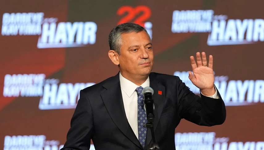 Özgür Özel, Cumhurbaşkanı Erdoğan için ‘Elini sıkarım’ dedi, alay konusu oldu