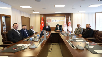 Bakan Göktaş, AK Parti Genel Başkan Yardımcısı Sırakaya ve beraberindeki heyetle bir araya geldi