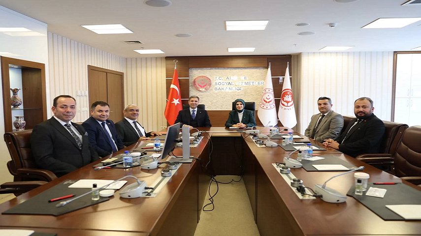 Bakan Göktaş, AK Parti Genel Başkan Yardımcısı Sırakaya ve beraberindeki heyetle bir araya geldi