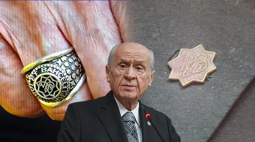 MHP Lideri Devlet Bahçeli’den dikkat çeken yüzük ve rozet