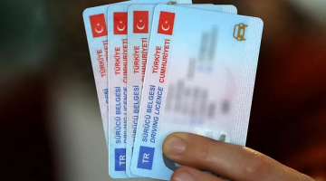 Sürücüler dikkat! Eski tip sürücü belgelerinin yenilenmesi için son 21 gün