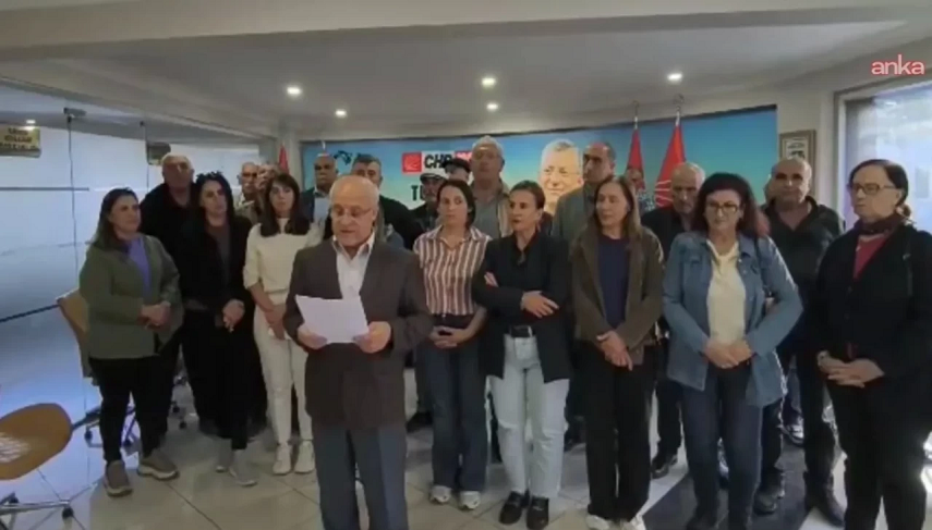 Tunceli’de ilginç eylem! CHP’li yöneticiler kendilerini binaya kilitledi