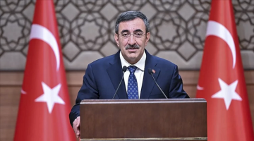 Cevdet Yılmaz, düşen askeri kargo uçağıyla ilgili Azerbaycan Başbakanı Asadov ile görüştü