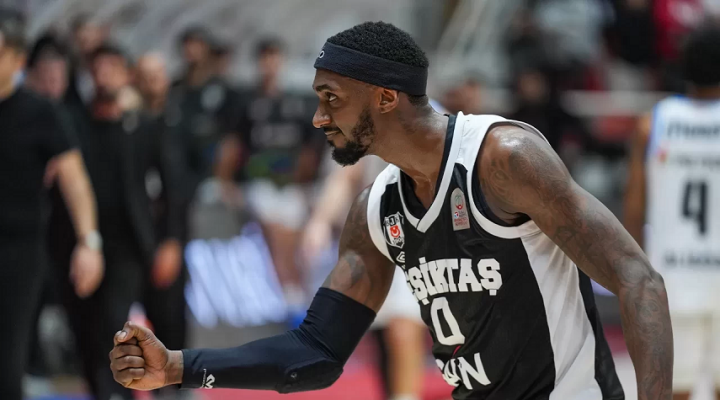 Beşiktaş Basketbol Süper Ligi’nde fire vermiyor | Maç Sonucu Aliağa Petkimspor 72-75 Beşiktaş Erkek Basketbol Takımı