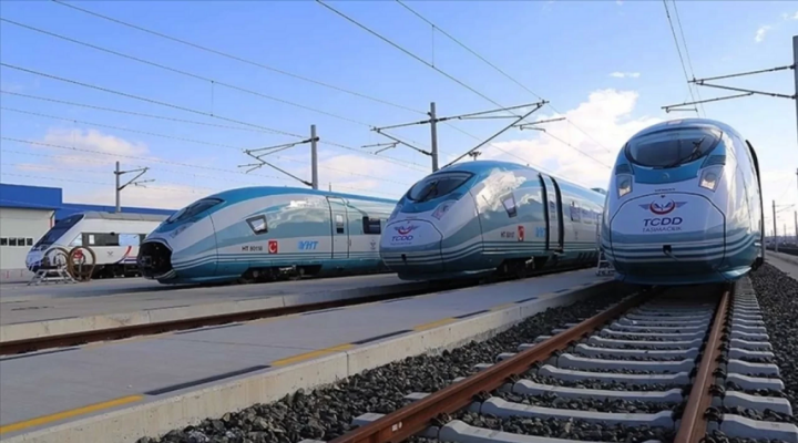 Kar felç edecek sanıldı, TCDD sahaya indi! 13 bin kilometrelik hat açık kaldı