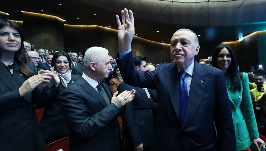 Cumhurbaşkanı Erdoğan’dan İstanbul tepkisi: ‘Çöp, çukur ve çamuru biz hallettik’