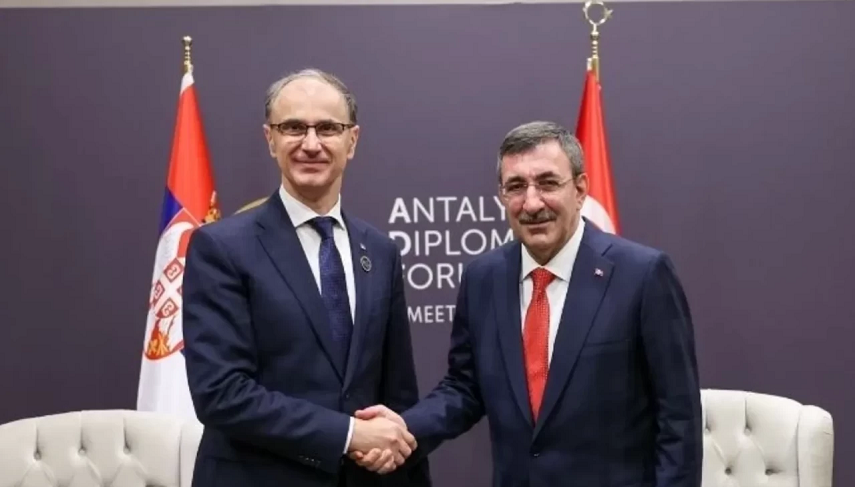 Cevdet Yılmaz’dan Antalya’da diplomasi trafiği: Bölgesel barış için çok taraflı temas!