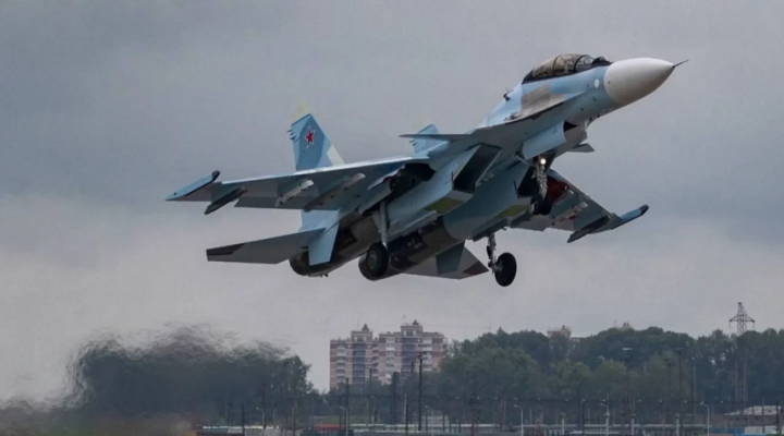 Kırım’da semalarında dehşet: Rus savaş uçağı eğitimde düştü