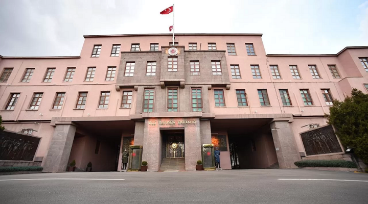 MSB: Türkiye’yi karşısına alanlar değil, Türkiye ile birlikte olanlar kazanacaktır