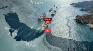 Savaşta bir ilk gerçekleşti! O gemi Hürmüz Boğazı’ndan geçti..
