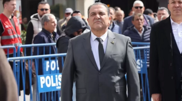 Uşak’ta Eşme Belediye Başkanı Yılmaz Tozan görevden uzaklaştırıldı!