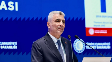 İhracatta nisan fırtınası! Bakan Bolat Ordu’dan müjdeyi verdi: Cumhuriyet tarihinin en yüksek ikinci aylık rakamı geldi!